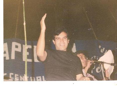 1312177879848-Guille_discuso_acto_eb_ledesma.jpg 1312177879848-Guille_discuso_acto_eb_ledesma.jpg